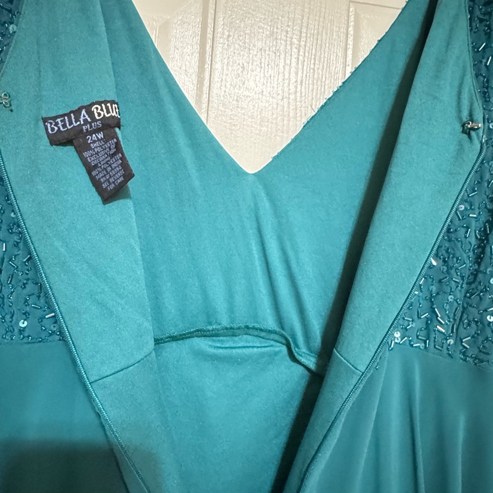Bella Blue Plus  Sz 24W Teal Dress W/Beaded Bodice VGUC😊😊 - Picture 11 of 11